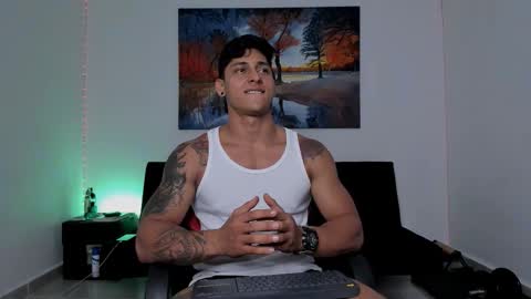 Snapshot of ryanwhite3 chatting on February 2026 10:52:02 PM ryanwhite3 online show from February 2026 10:52:02 PM