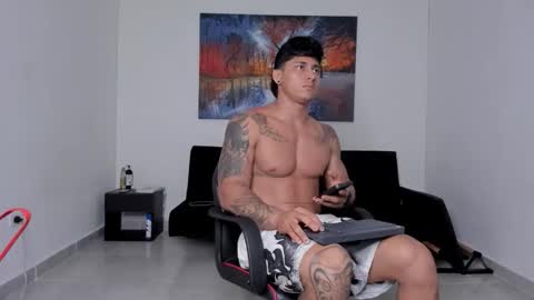 Snapshot of ryanwhite3 chatting on February 2026 02:06:02 AM ryanwhite3 online show from February 2026 02:06:02 AM