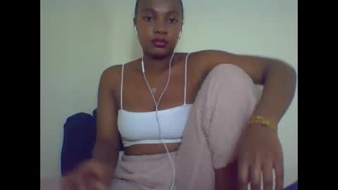 Snapshot of rycie chatting on October 2025 04:07:02 PM Rycie online show from October 2025 04:07:02 PM