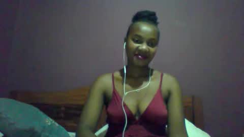 Snapshot of rycie chatting on November 2025 08:44:01 PM Rycie online show from November 2025 08:44:01 PM