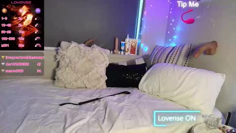 ryderrose247 online show from December 2025 06:59:02 PM