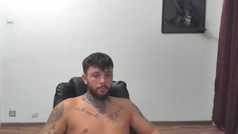 s1nmaster online show from October 2025 07:44:02 PM