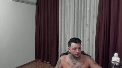 Snapshot of s1nmaster chatting on December 2025 02:06:02 AM s1nmaster online show from December 2025 02:06:02 AM