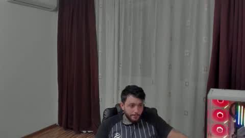 Snapshot of s1nmaster chatting on January 2026 07:19:01 PM s1nmaster online show from January 2026 07:19:01 PM