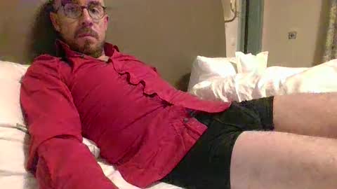 s_i_q online show from December 2025 10:41:02 PM