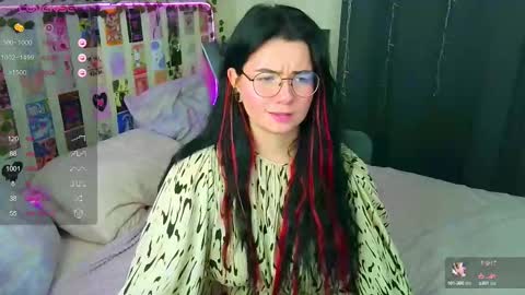 Kate online show from September 2025 10:35:02 PM