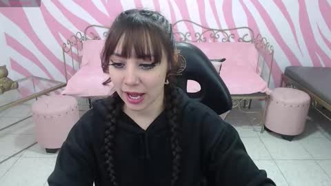 Snapshot of saabrina_ chatting on October 2025 01:12:01 PM Sabrina online show from October 2025 01:12:01 PM