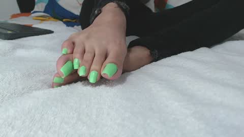 Snapshot of saaramiller_ chatting on December 2024 04:49:02 AM saaramiller     online show from December 2024 04:49:02 AM