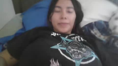 Jeane online show from October 2025 07:25:02 PM