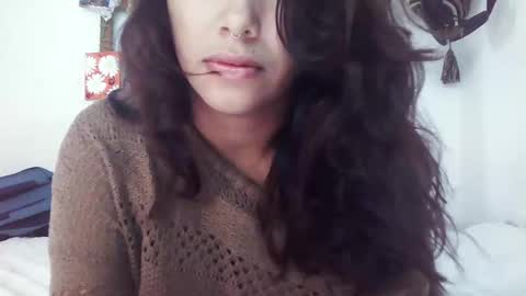 Jeane online show from November 2025 03:25:01 PM