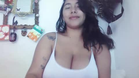 Jeane online show from December 2025 03:50:02 PM