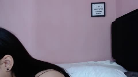           online show from October 2025 08:59:01 PM