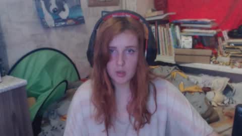 Snapshot of sabochka888 chatting on May 2026 06:42:02 AM sabochka888 online show from May 2026 06:42:02 AM