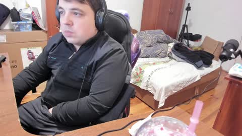 1141323  my Lord Mister Max   moms treasure online show from December 2024 10:45:01 PM