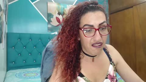 SABRINA online show from February 2025 04:29:01 PM