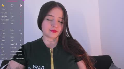 Snapshot of sabrina_lennox chatting on May 2026 06:27:01 PM Sabrina Maria online show from May 2026 06:27:01 PM