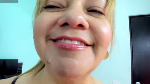 Snapshot of sabrina_med chatting on January 2025 11:11:01 AM sabrina online show from January 2025 11:11:01 AM