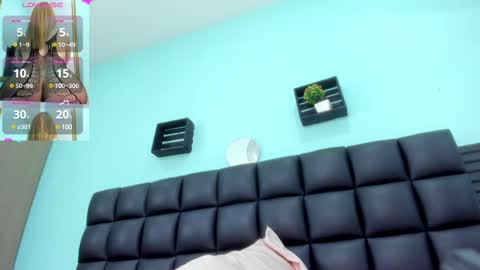 Snapshot of sabrina_med chatting on March 2025 02:23:02 PM sabrina online show from March 2025 02:23:02 PM