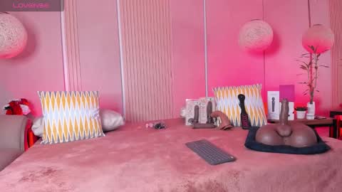 Sabrina Shark online show from March 2026 05:44:01 AM