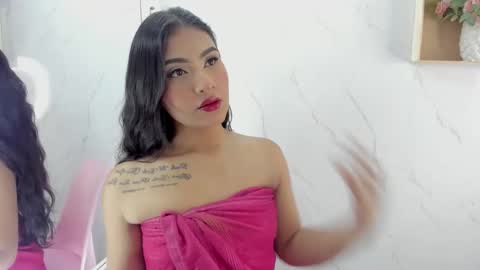 mariana  online show from September 2025 10:14:02 PM