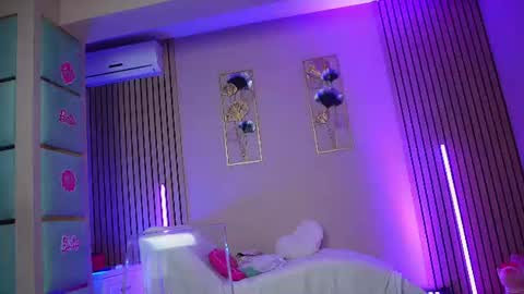 Snapshot of sabrinajadex chatting on June 2026 05:50:02 AM SabrinaJade online show from June 2026 05:50:02 AM