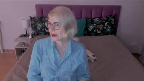 Sabrina MacMarren online show from February 2025 05:26:02 AM