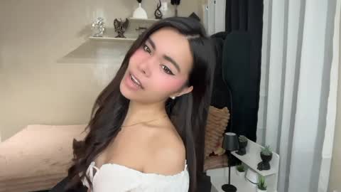 Snapshot of sabrinamadonna54 chatting on June 2026 09:37:02 PM sabrinamadonna54 online show from June 2026 09:37:02 PM