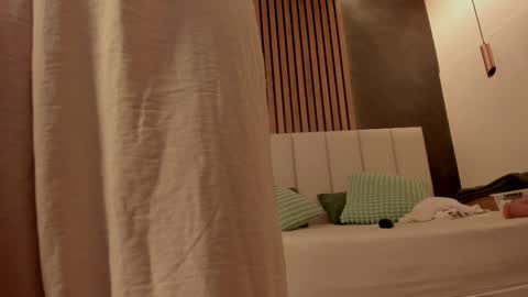 S A B R I N A  online show from January 2026 11:45:02 AM