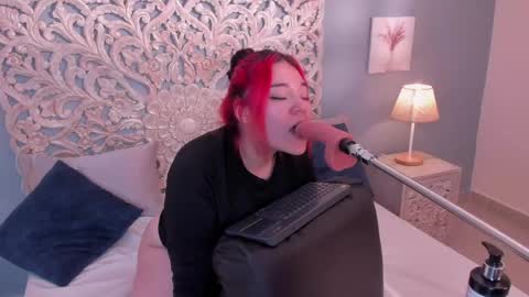 Snapshot of sabrinna_fox chatting on May 2026 08:03:02 PM sabrinna online show from May 2026 08:03:02 PM