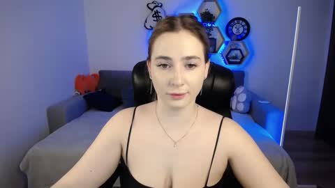 Sabrina Violet online show from January 2025 09:03:01 AM