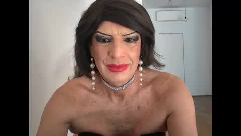 Sabrina online show from April 2026 08:12:02 AM