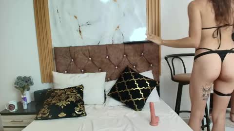 Snapshot of sacrlet_fox75 chatting on April 2026 07:58:02 PM scarlet fox75 online show from April 2026 07:58:02 PM