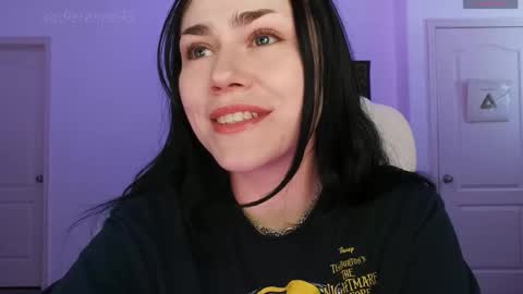 Snapshot of sadierenee96 chatting on October 2025 10:52:02 PM Sadie Renee  online show from October 2025 10:52:02 PM