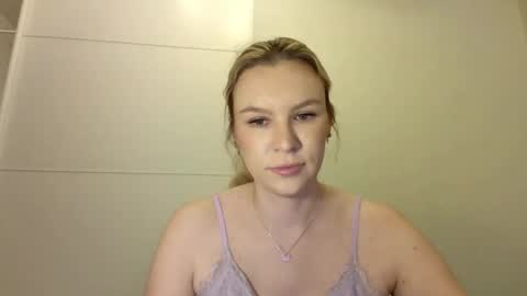 Sadie online show from October 2025 06:20:01 PM