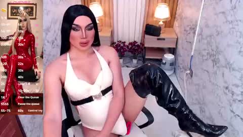 Snapshot of sadistictmistress_verra chatting on August 2026 10:31:02 AM Verra Monroe online show from August 2026 10:31:02 AM