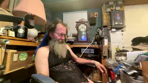 Snapshot of safety_fist chatting on January 2025 06:17:01 AM safety_fist online show from January 2025 06:17:01 AM