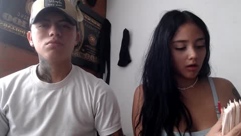 Snapshot of sahara_n_thiago chatting on January 2025 01:30:01 PM Sahara y Thiago online show from January 2025 01:30:01 PM