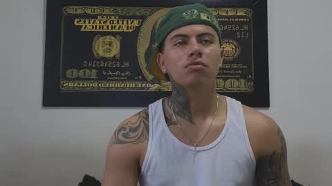 Snapshot of sahara_n_thiago chatting on October 2025 10:59:02 AM Sahara y Thiago online show from October 2025 10:59:02 AM