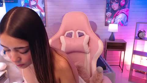 Snapshot of sahhara_ chatting on June 2026 07:08:01 PM Hailey jonnes online show from June 2026 07:08:01 PM