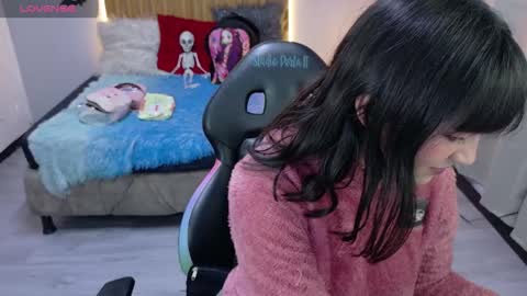 Snapshot of sailor_moon07 chatting on October 2025 05:28:01 AM sailor online show from October 2025 05:28:01 AM