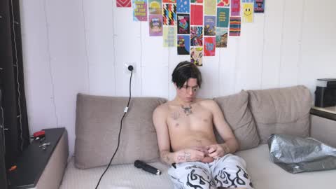 Sofia online show from January 2025 09:11:02 AM