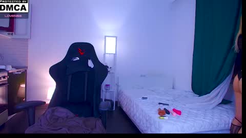 Sofia online show from May 2026 11:50:01 PM