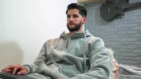 saimon  online show from February 2025 02:05:02 AM