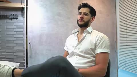 saimon  online show from March 2025 09:54:02 PM