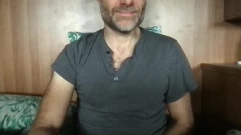 saint009 online show from October 2025 10:05:01 AM