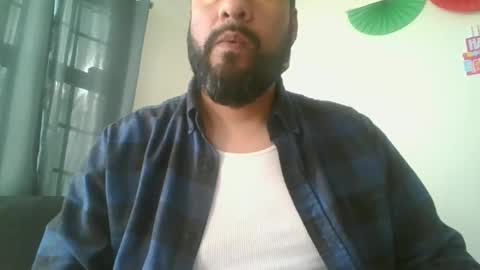 Snapshot of sal_cumplaciente chatting on January 2025 11:06:01 PM sal cumplaciente online show from January 2025 11:06:01 PM