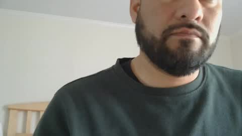 Snapshot of sal_cumplaciente chatting on January 2025 06:25:01 PM sal cumplaciente online show from January 2025 06:25:01 PM