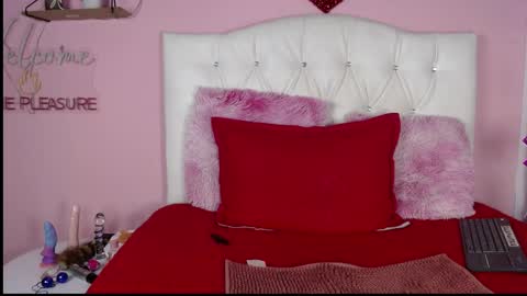 Snapshot of salamandra_franco chatting on April 2026 08:20:01 PM salamandra_franco online show from April 2026 08:20:01 PM