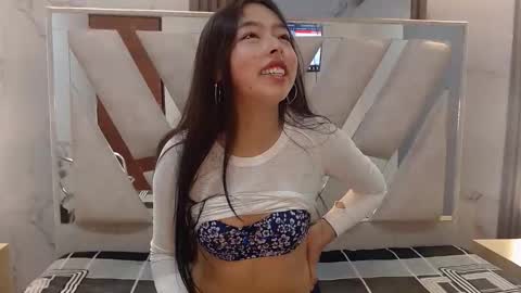 salethjonescl202 online show from April 2026 07:00:01 PM