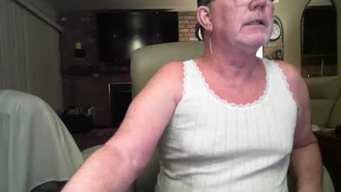 Snapshot of sally______ chatting on May 2026 02:06:01 AM sally______ online show from May 2026 02:06:01 AM